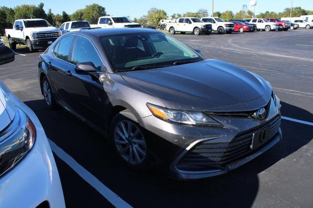 2023 Toyota Camry - $21,900