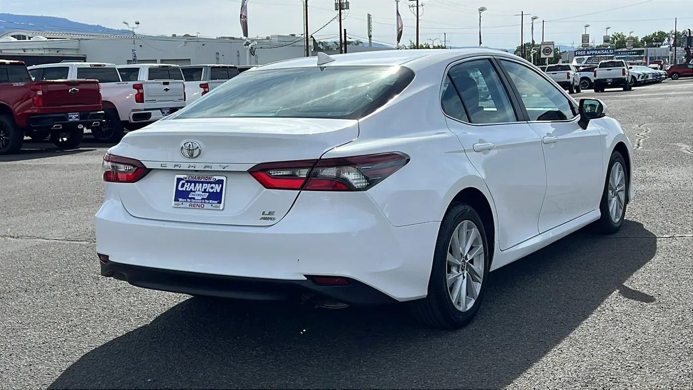 2024 Toyota Camry LE