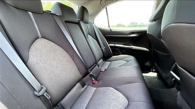 2021 Toyota Camry Hybrid LE