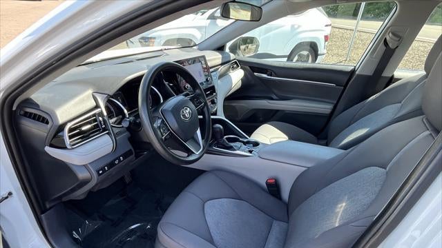 2021 Toyota Camry Hybrid LE