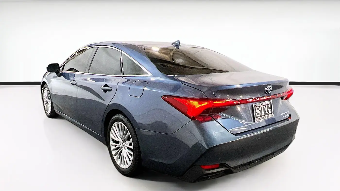 2020 Toyota Avalon Hybrid Limited