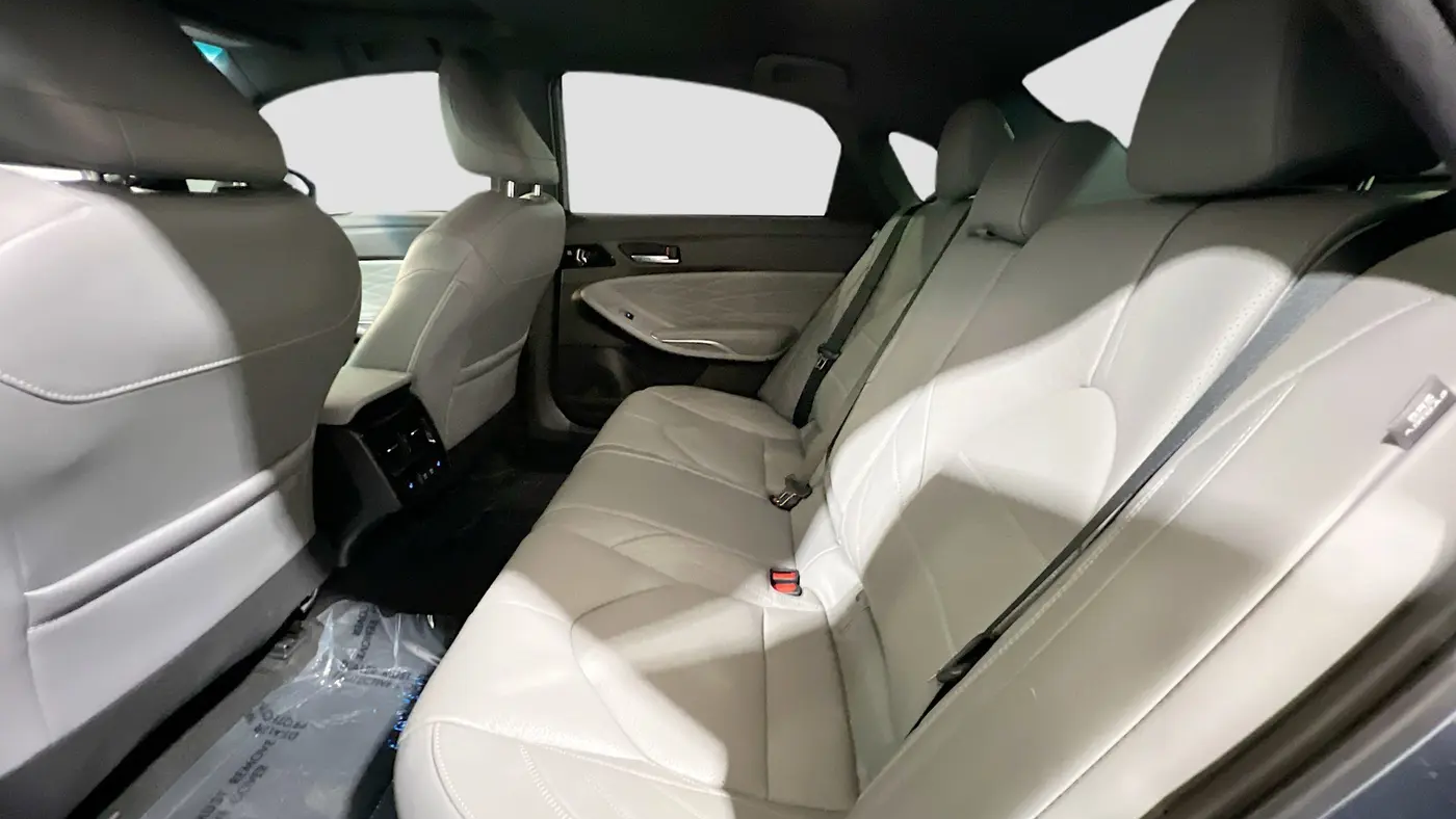 2020 Toyota Avalon Hybrid Limited