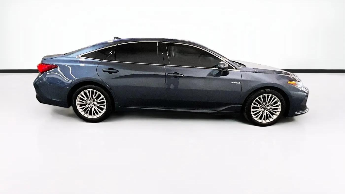 2020 Toyota Avalon Hybrid Limited