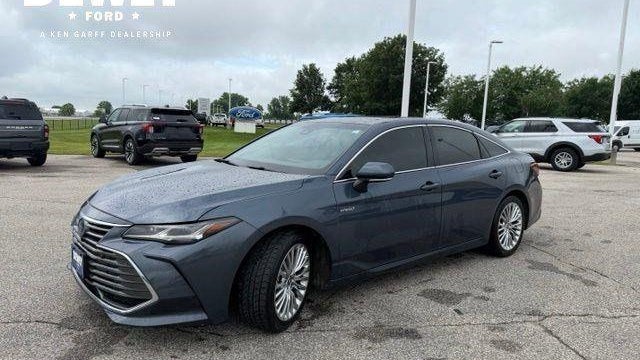 2020 Toyota Avalon Hybrid Limited
