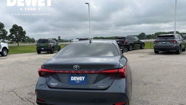 2020 Toyota Avalon Hybrid Limited