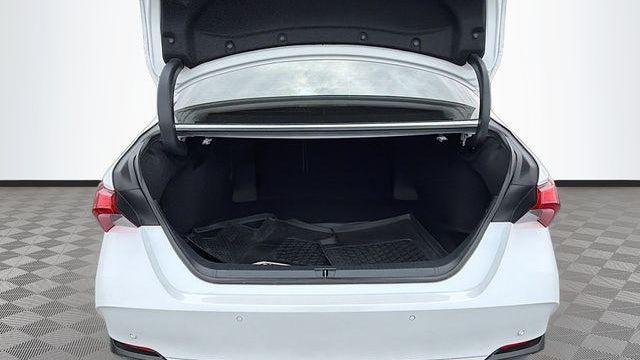 2021 Toyota Avalon Hybrid Limited