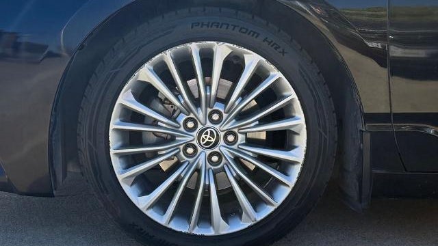 2021 Toyota Avalon Hybrid Limited