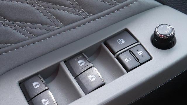 2021 Toyota Avalon Hybrid Limited