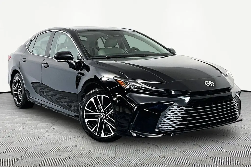 2025 Toyota Camry - $33,841