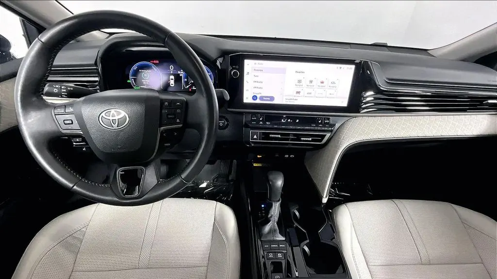 2025 Toyota Camry XLE