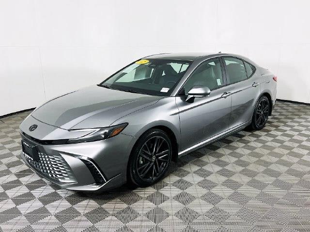 2025 Toyota Camry - $35,800