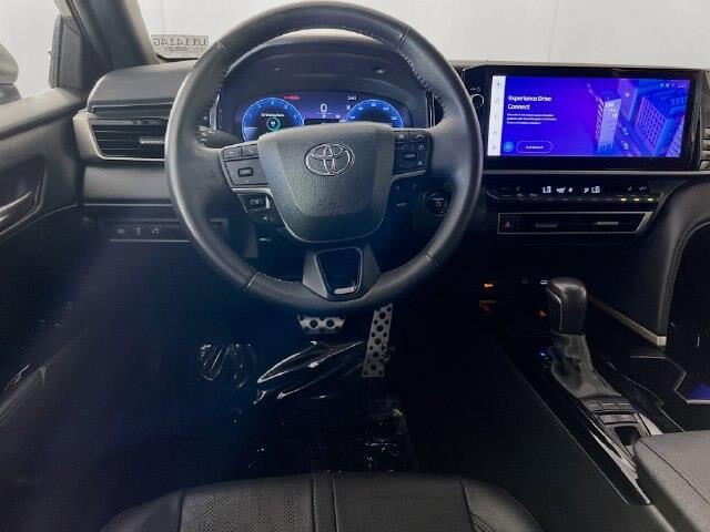 2025 Toyota Camry - $35,800