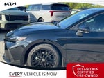 2025 Camry Thumbnail 14