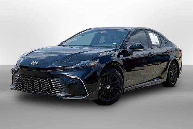 2025 Toyota Camry - $31,999