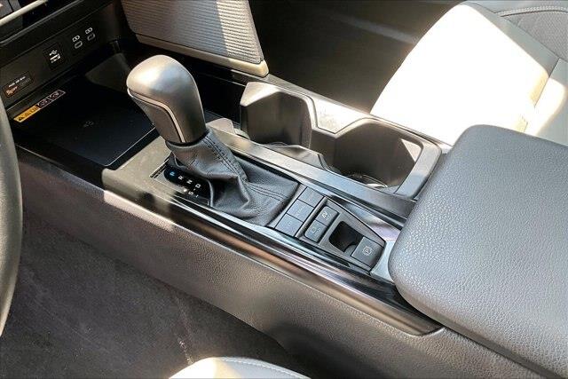 2025 Toyota Camry - $31,999