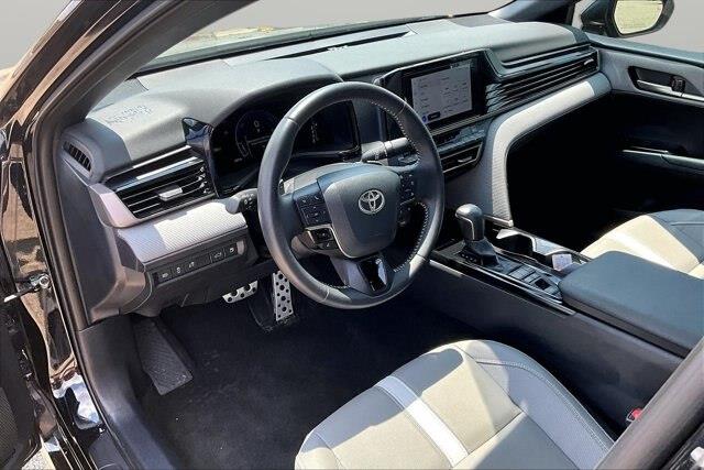 2025 Toyota Camry - $31,999