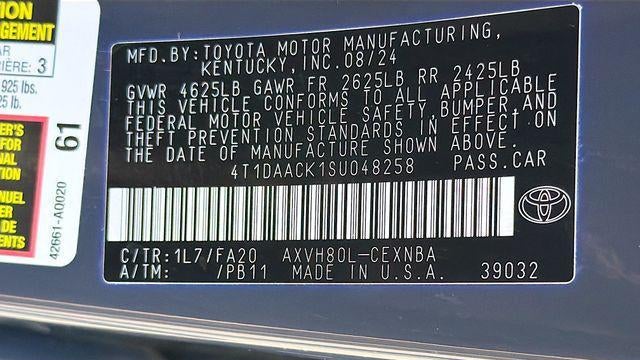 2025 Toyota Camry SE