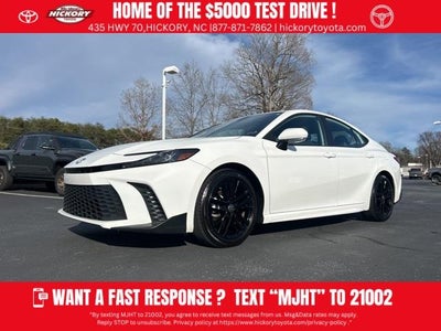 2025 Toyota Camry SE 4DR Sedan