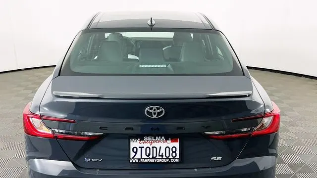 2025 Toyota Camry SE