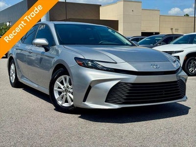 2025 Toyota Camry LE 4DR Sedan