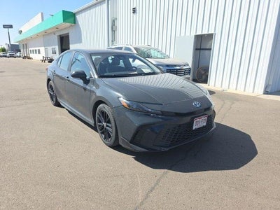 2025 Toyota Camry SE 4DR Sedan