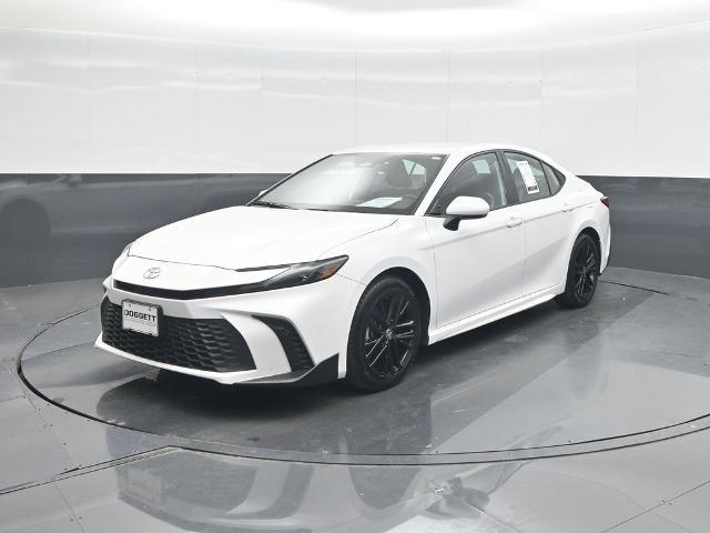2025 Toyota Camry - $26,595