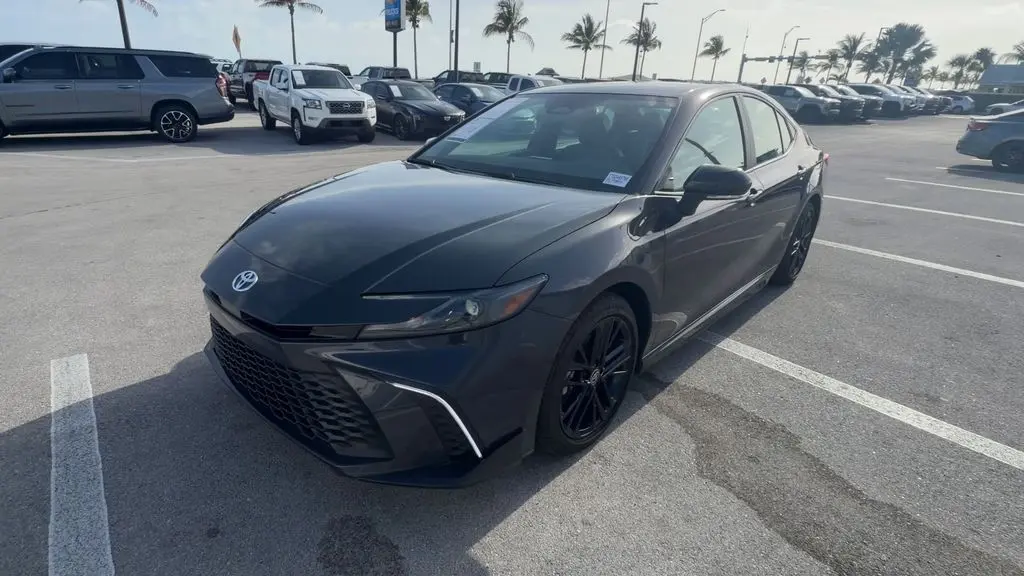 2026 Toyota Camry SE