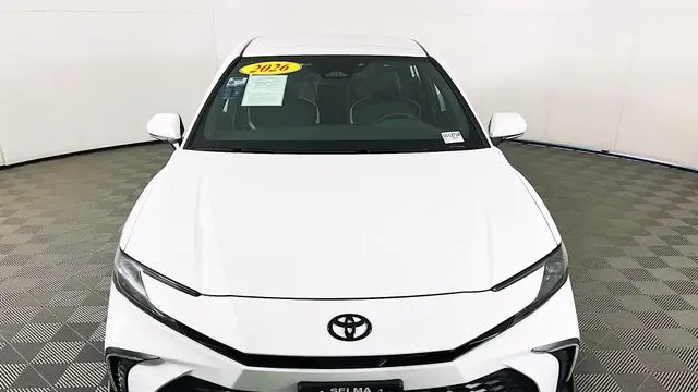 2026 Toyota Camry SE