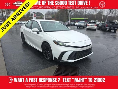 2025 Toyota Camry SE 4DR Sedan