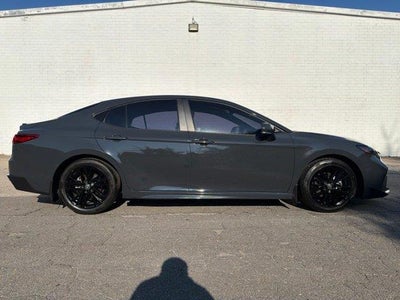 2025 Toyota Camry SE 4DR Sedan