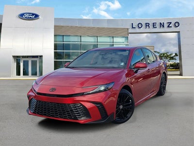 2025 Toyota Camry SE 4DR Sedan