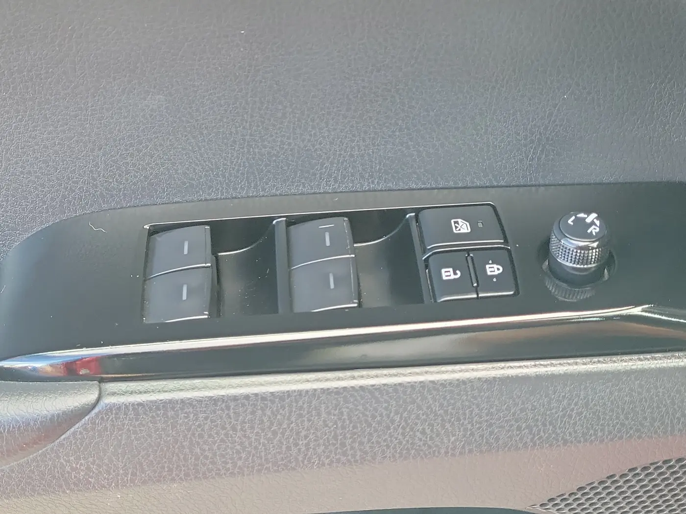 2025 Toyota Camry - $25,990