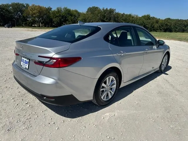 2025 Toyota Camry - $25,200