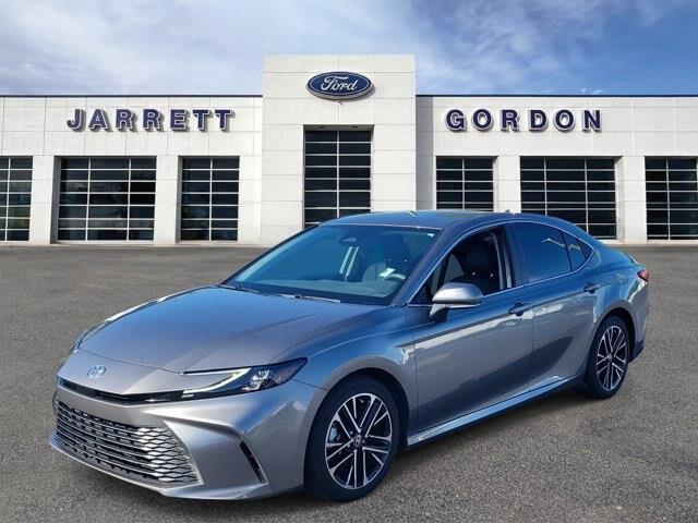2025 Toyota Camry - $31,999