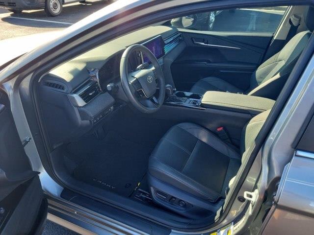 2025 Toyota Camry - $31,999