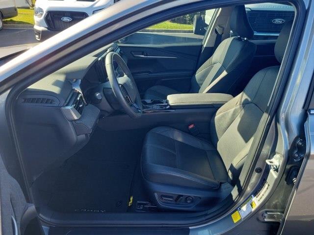 2025 Toyota Camry - $31,999