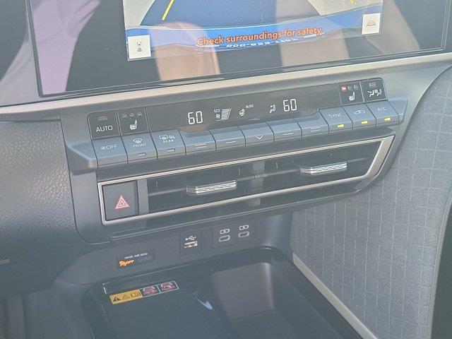 2025 Toyota Camry - $31,999