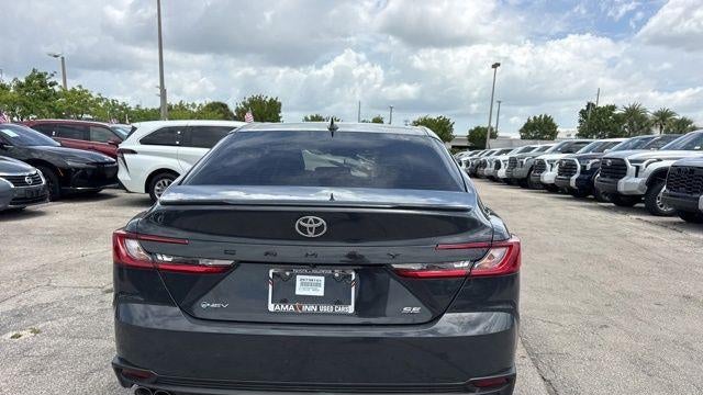 2025 Toyota Camry SE