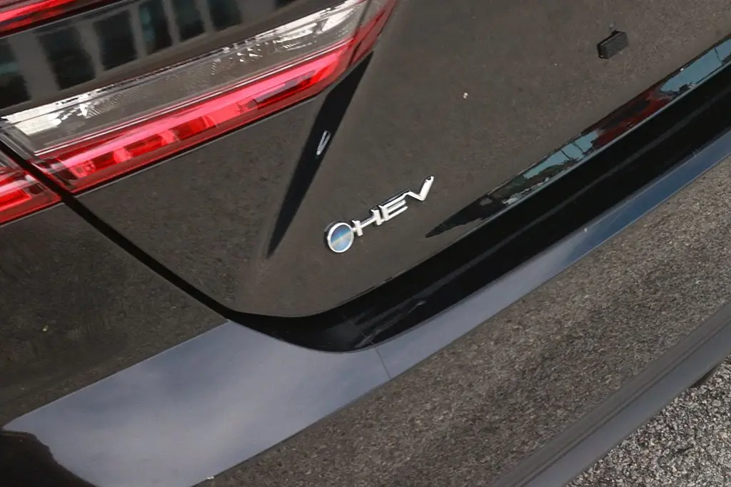 2025 Toyota Camry - $31,863