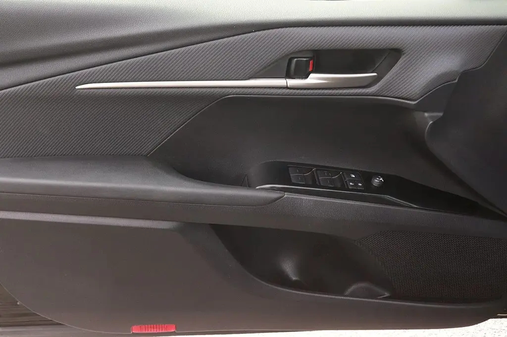 2025 Toyota Camry - $31,863
