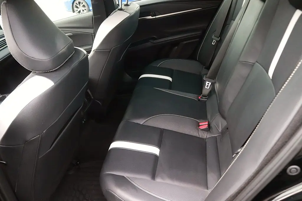 2025 Toyota Camry - $31,863