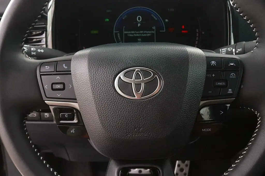 2025 Toyota Camry - $31,863