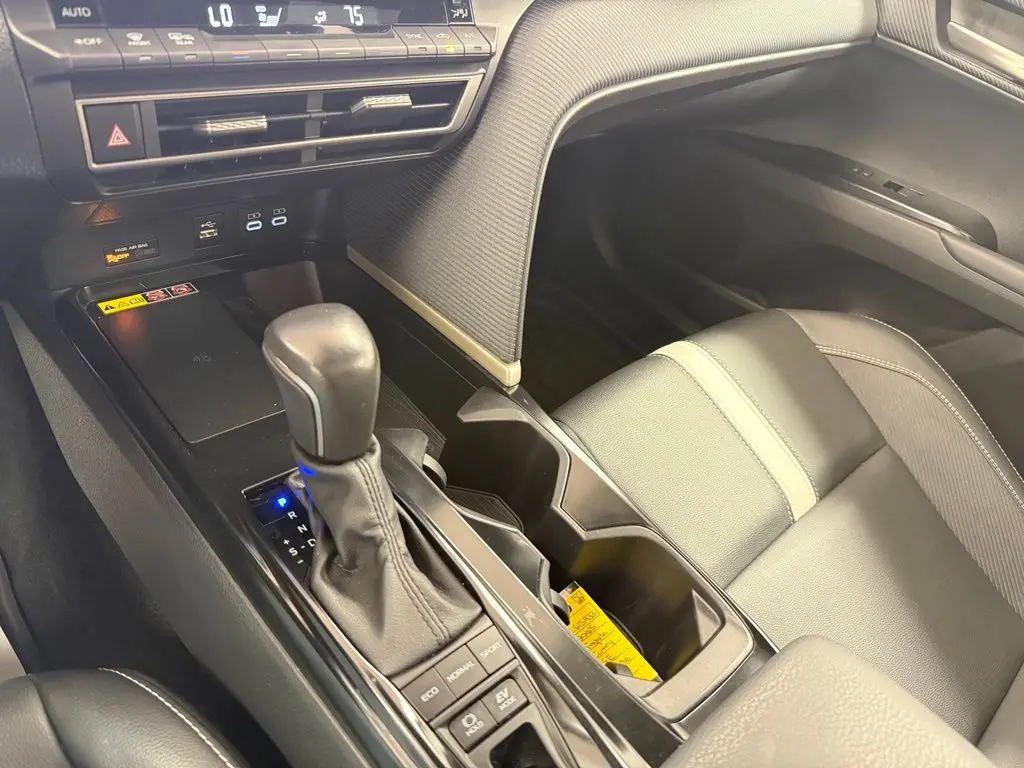 2025 Toyota Camry - $30,975