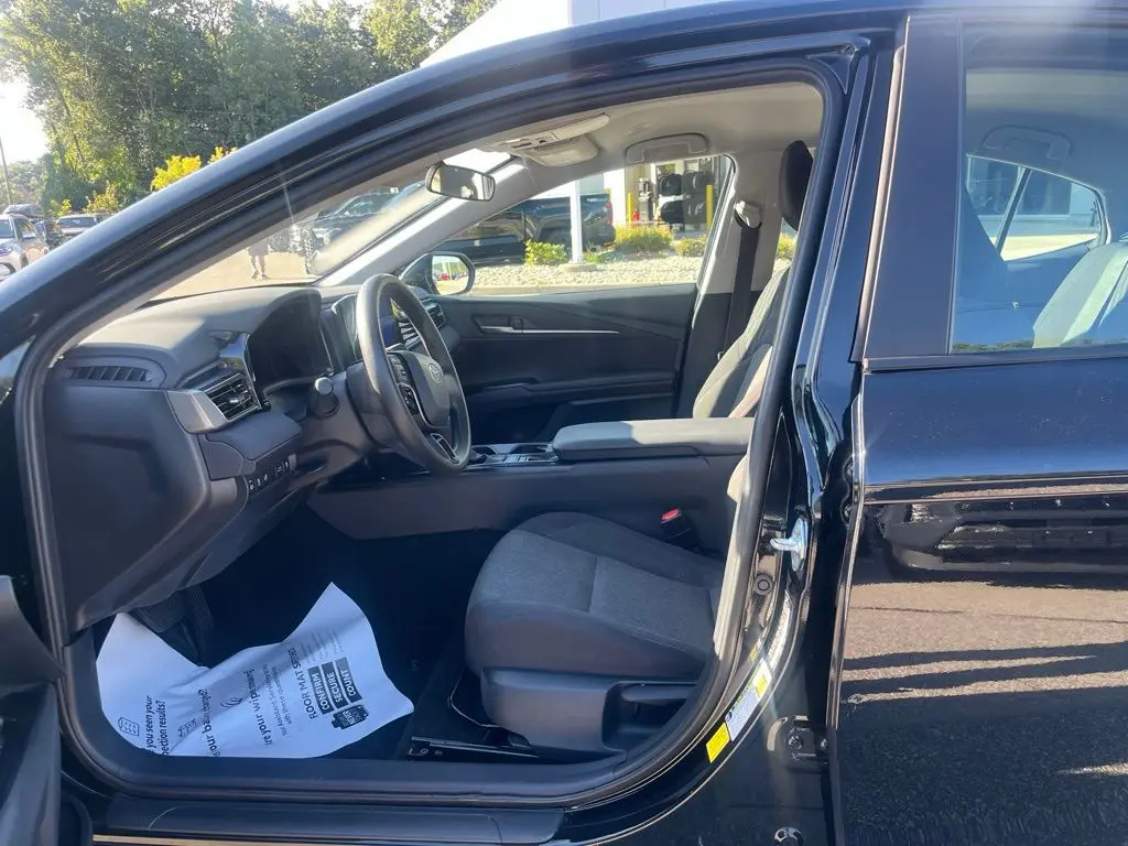 2025 Toyota Camry - $24,505