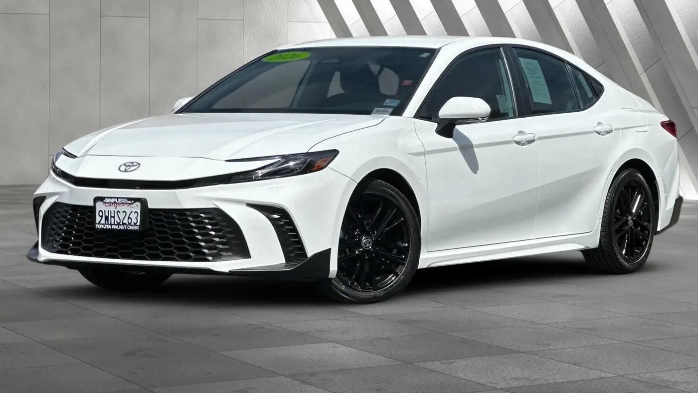 2026 Toyota Camry SE