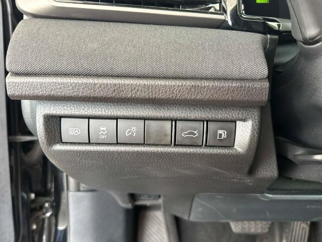 2025 Toyota Camry - $24,477