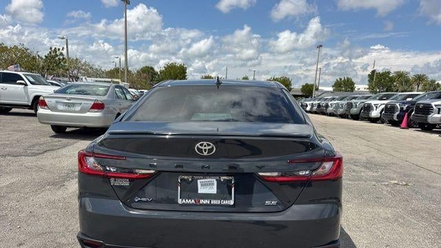 2025 Toyota Camry SE
