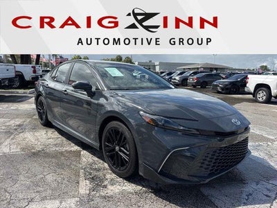 2025 Toyota Camry SE 4DR Sedan