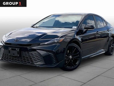 2025 Toyota Camry SE 4DR Sedan