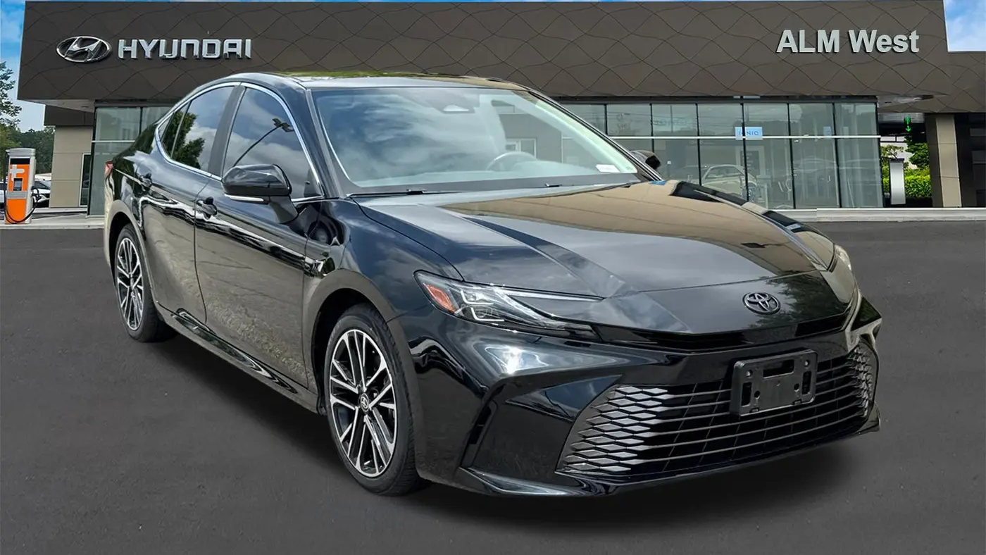 2025 Toyota Camry XLE